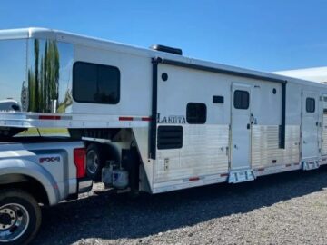 2020 Lakota Stock Trailer with 15 Living